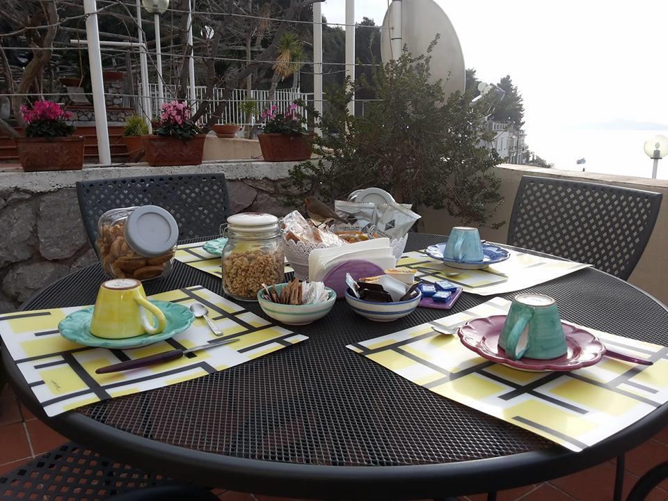Bed and Breakfast Le Terrazze Di Cristina Vietri Zewnętrze zdjęcie