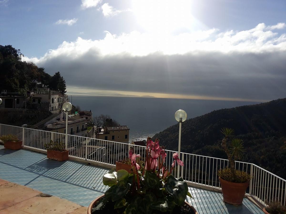 Bed and Breakfast Le Terrazze Di Cristina Vietri Zewnętrze zdjęcie