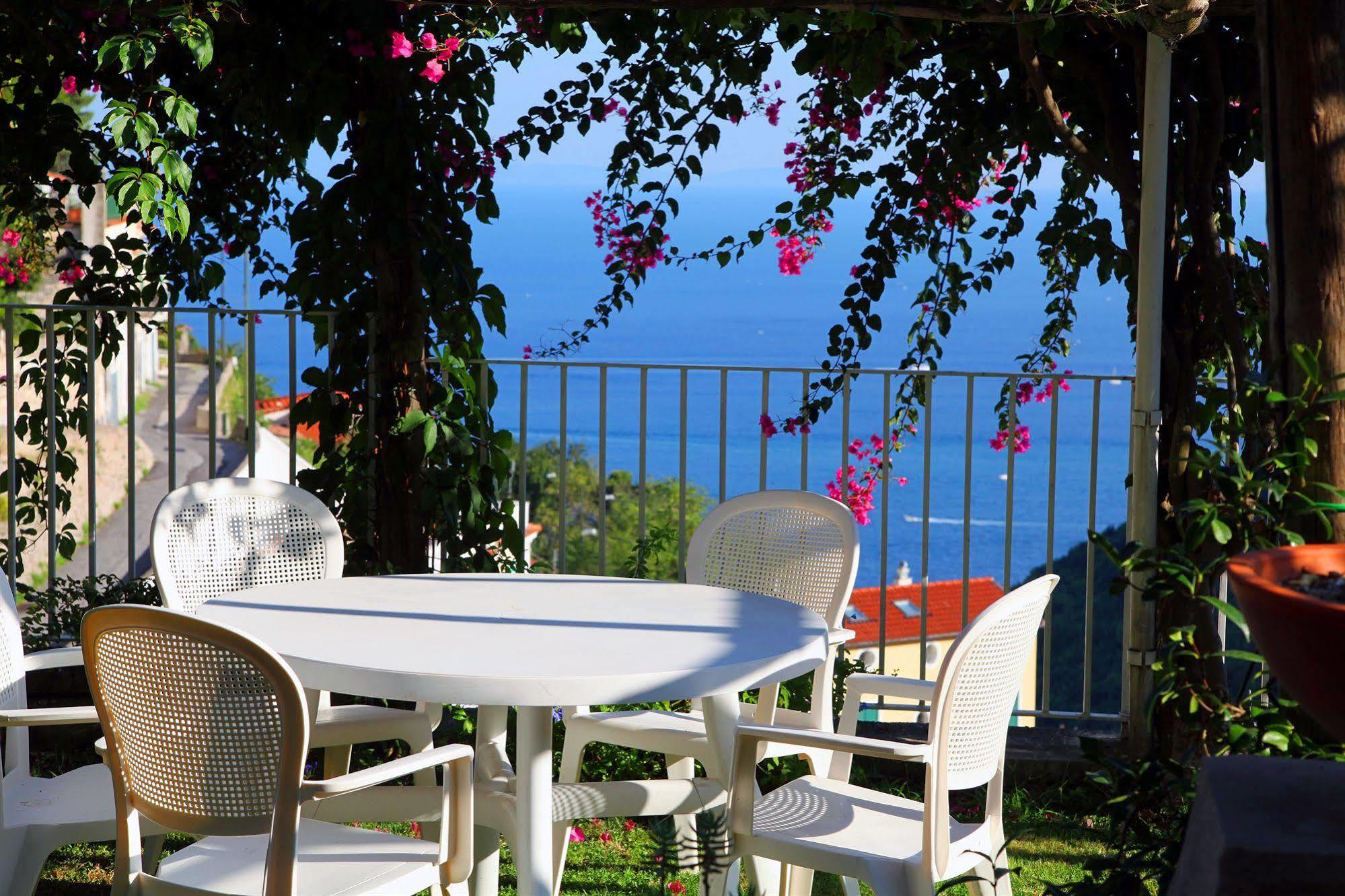 Bed and Breakfast Le Terrazze Di Cristina Vietri Zewnętrze zdjęcie
